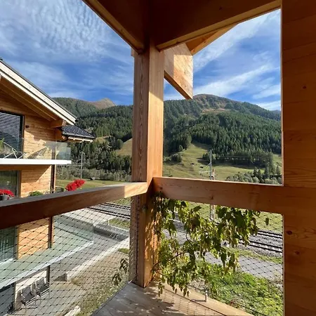 מלון Berglodge Goms Münster