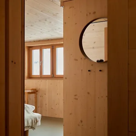 Berglodge Goms מלון Münster