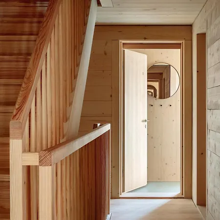 Berglodge Goms מלון